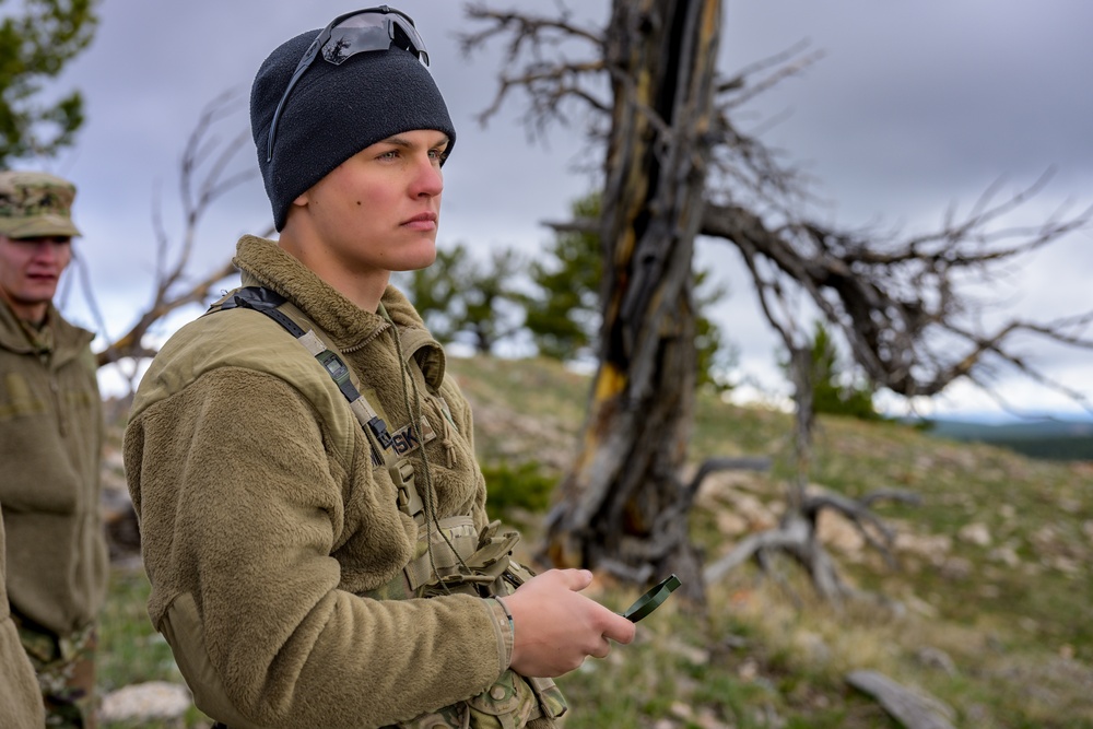 Wyoming Cowboy Aviation Task Force conduct SERE training