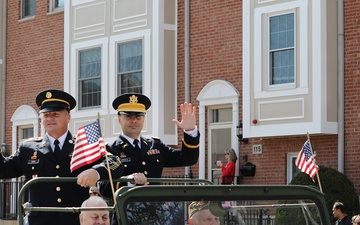 Chicagoland Soldiers and veterans honor the fallen during local Memorial Day parade