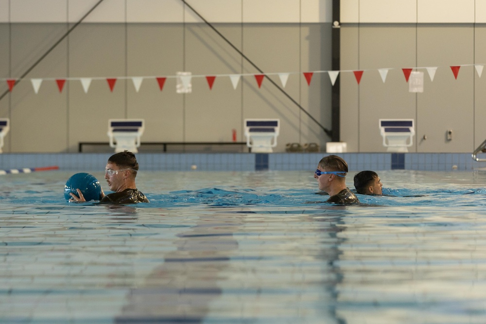 U.S. Marines, Australians compete in physical fitness test, EF88 live-fire range during Coral-Balmoral Cup