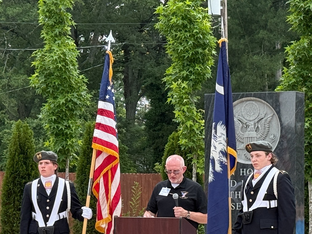 Laurens County Honors the Fallen on Memorial Day