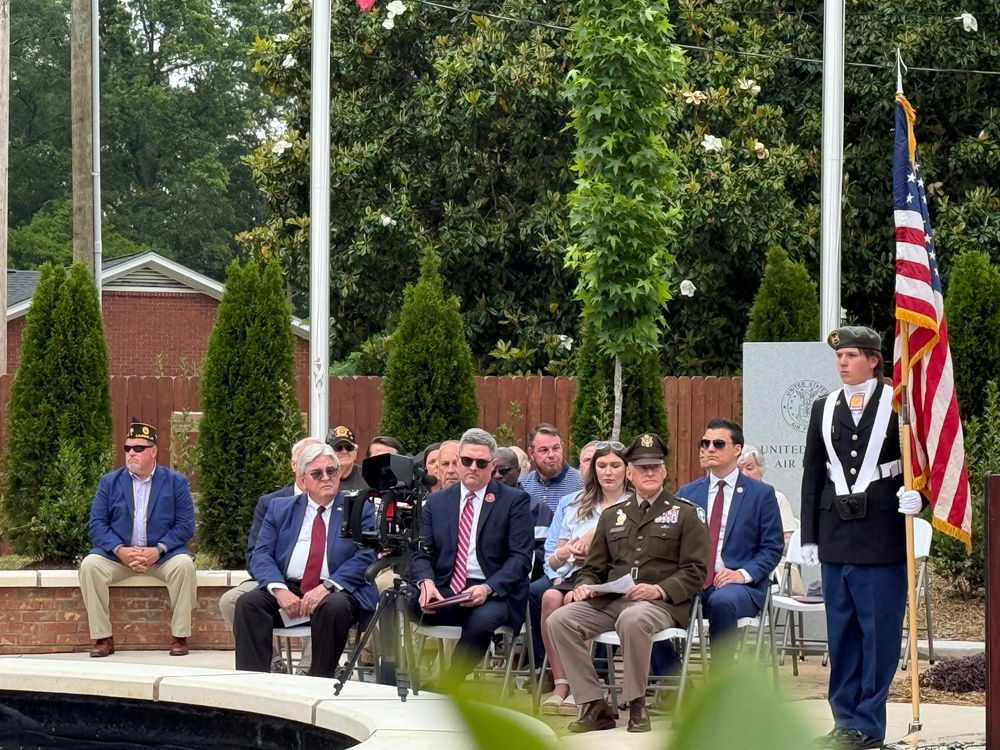 Laurens County Honors the Fallen on Memorial Day