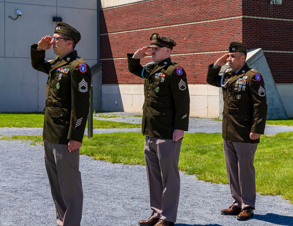 Carlisle Community Honors Fallen Service Members at USAHEC Memorial Day Ceremony
