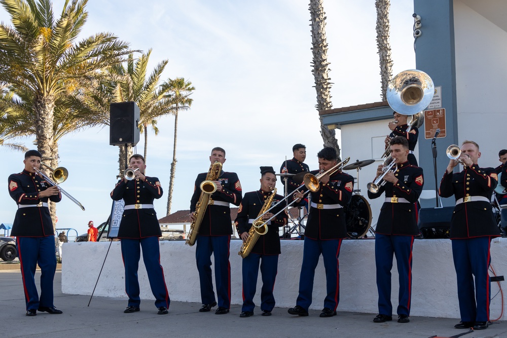 1st Marine Division Band performs at Junior Seau Amphitheater