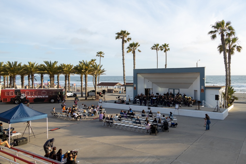 1st Marine Division Band performs at Junior Seau Amphitheater