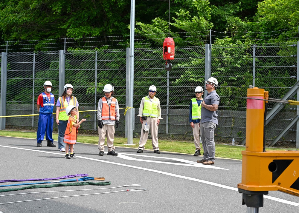 SRF-JRMC Brings a Little Magic to Ikego Elementary School’s STEAM Day