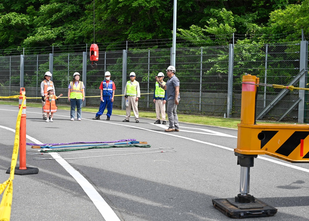 SRF-JRMC Brings a Little Magic to Ikego Elementary School’s STEAM Day