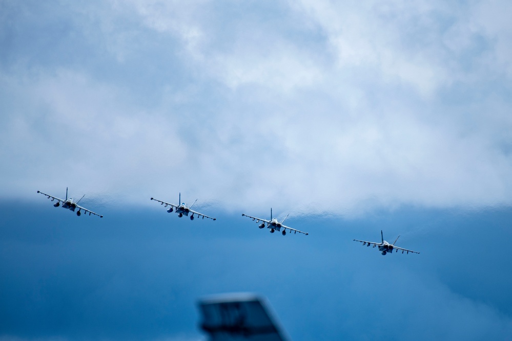 Cougars Change Of Command
