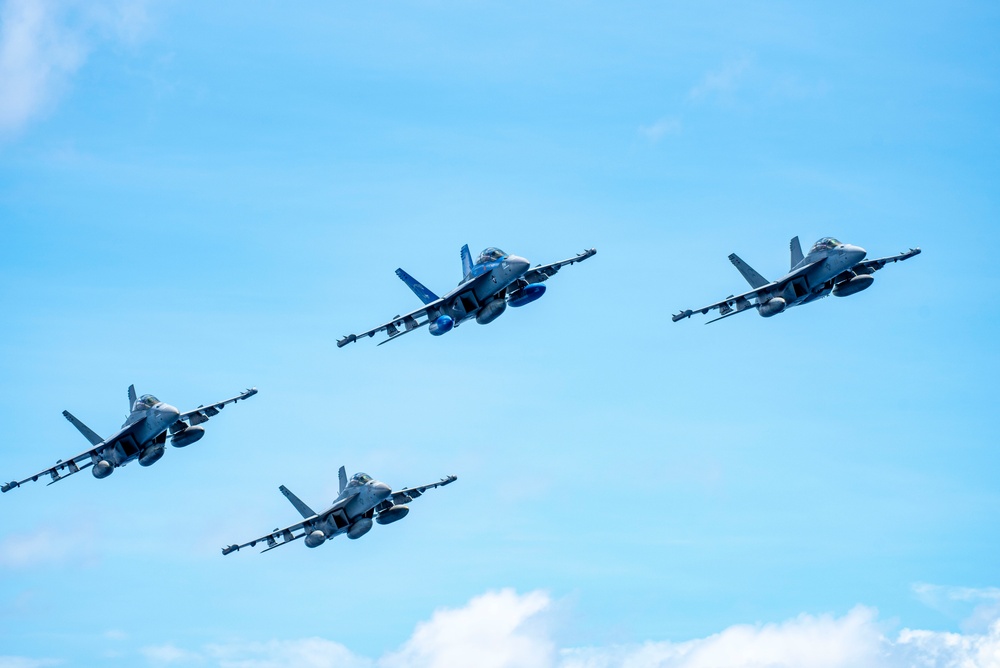 Cougars Change Of Command