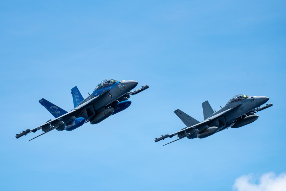 Cougars Change Of Command