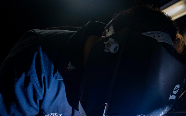 Nimitz Sailor Practices Tig Welding