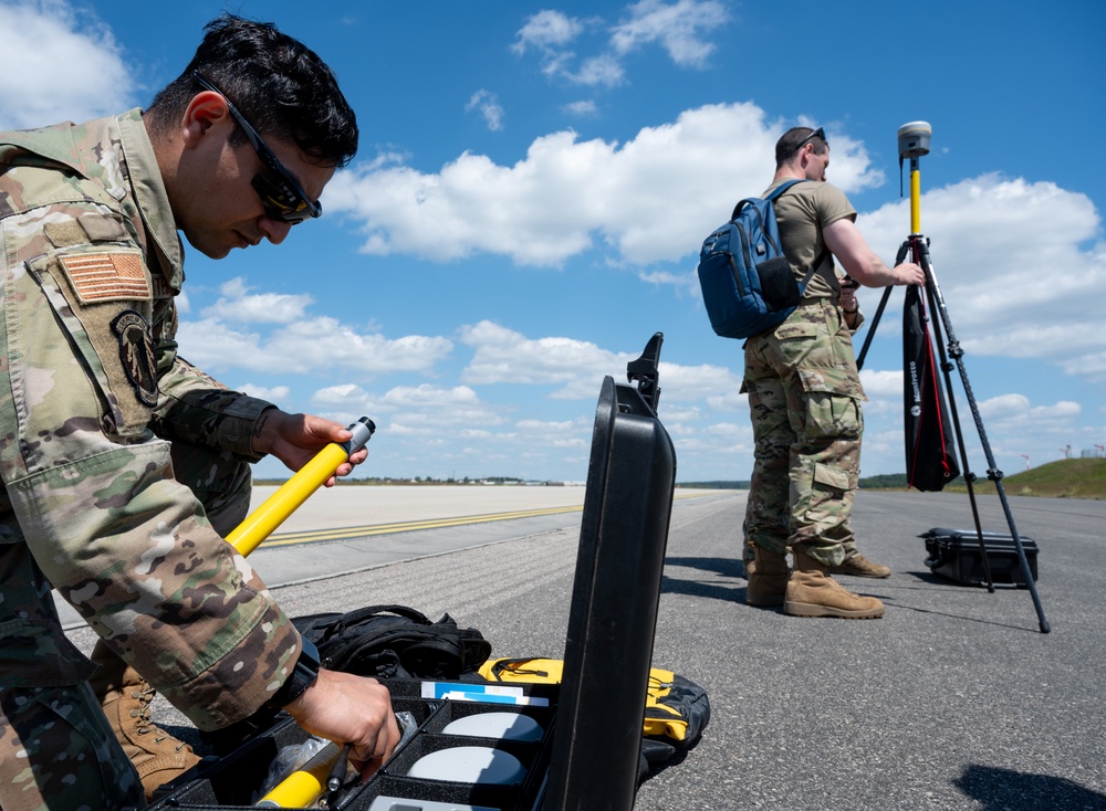 435th CRG hosts AFSOC for validation of USAFE-AFAFRICA’s first landing zone surveyor training course