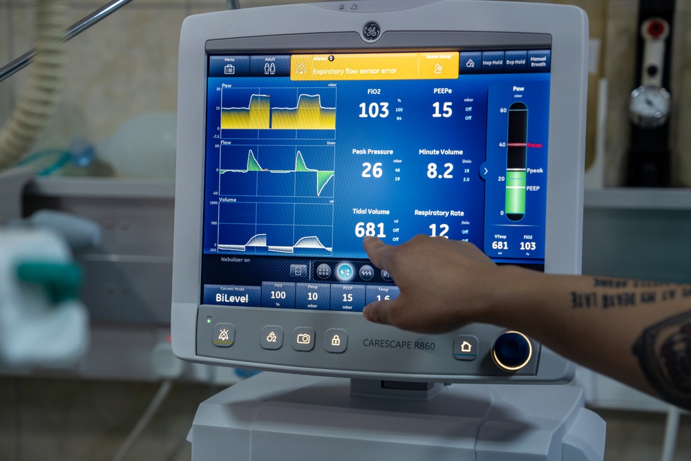 Respiratory technician takes care of patients in the ICU during African Lion 2025