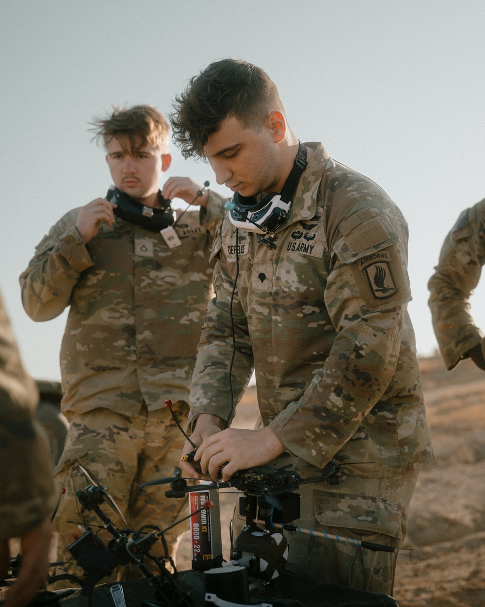 US combat engineers operate FPV drones in Tunisia