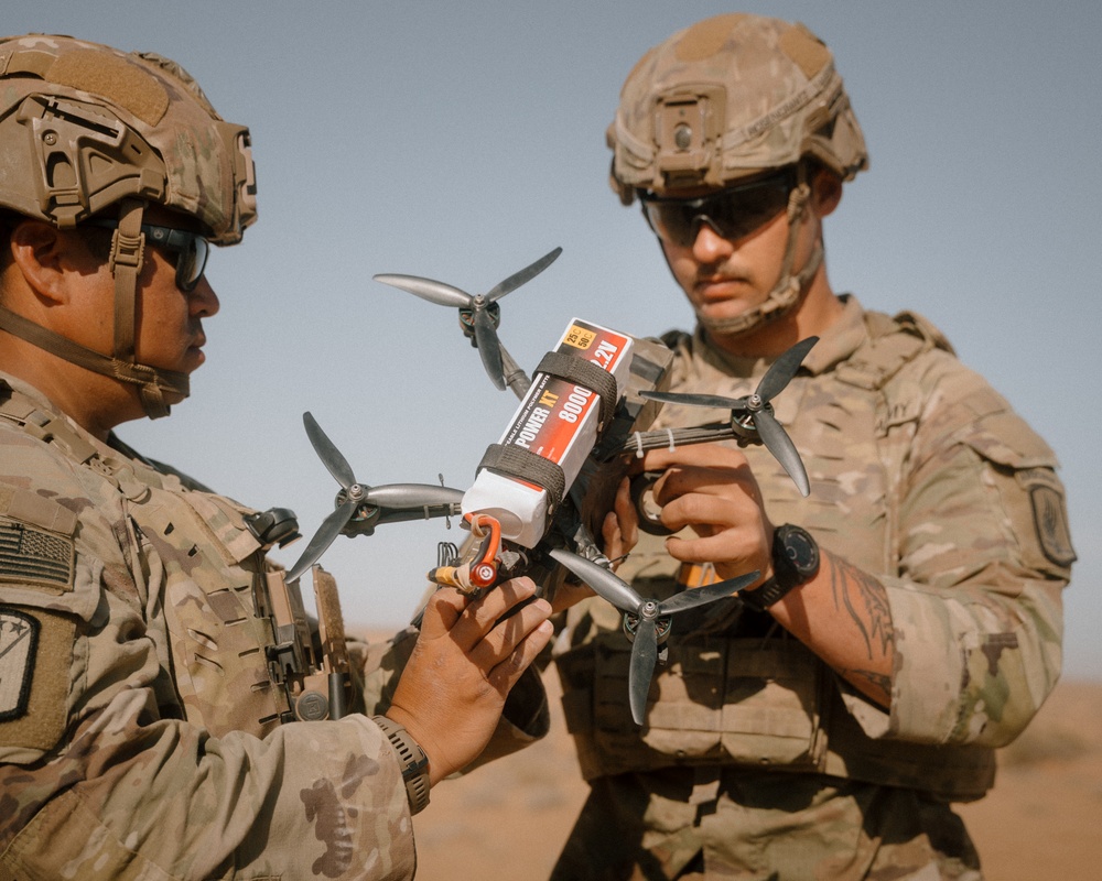 US combat engineers operate FPV drones in Tunisia