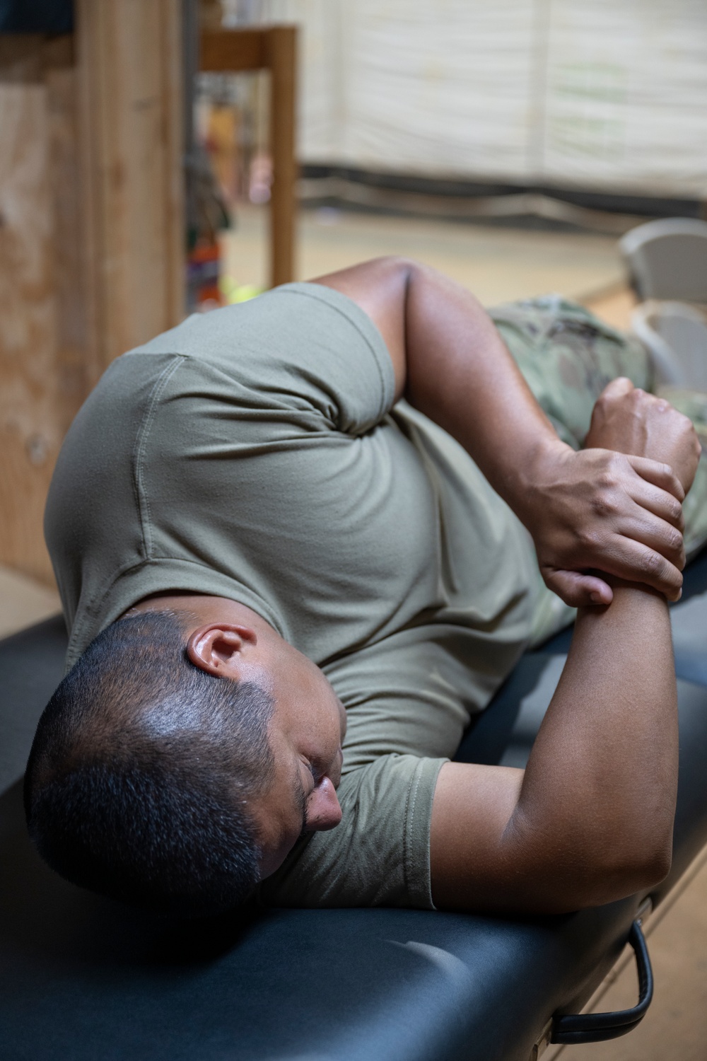 CJTF-HOA physical therapist takes care of troops in Kismayo, Somalia