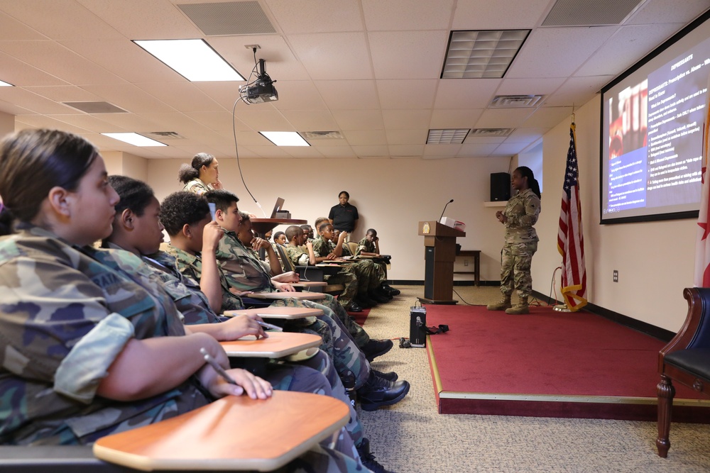 Leading the Charge: DDRO and Young Marines Take a Stand Against Drug Misuse &amp; Abuse