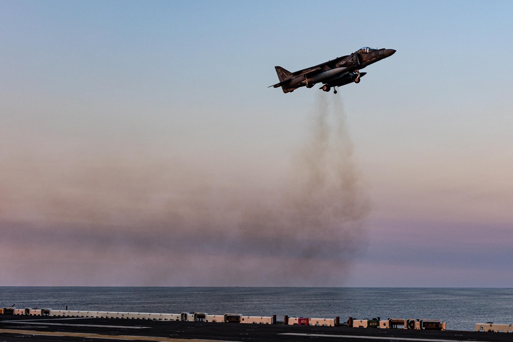 22nd MEU | Harrier Flight Ops Aboard USS Iwo Jima