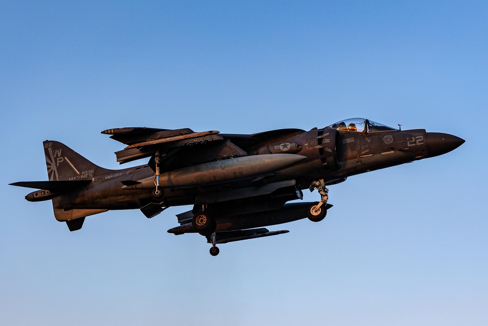 22nd MEU | Harrier Flight Ops Aboard USS Iwo Jima