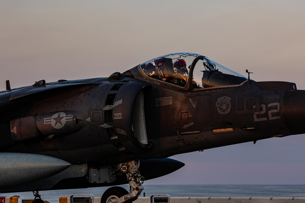22nd MEU | Harrier Flight Ops Aboard USS Iwo Jima