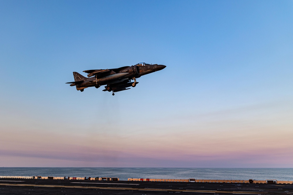 22nd MEU | Harrier Flight Ops Aboard USS Iwo Jima