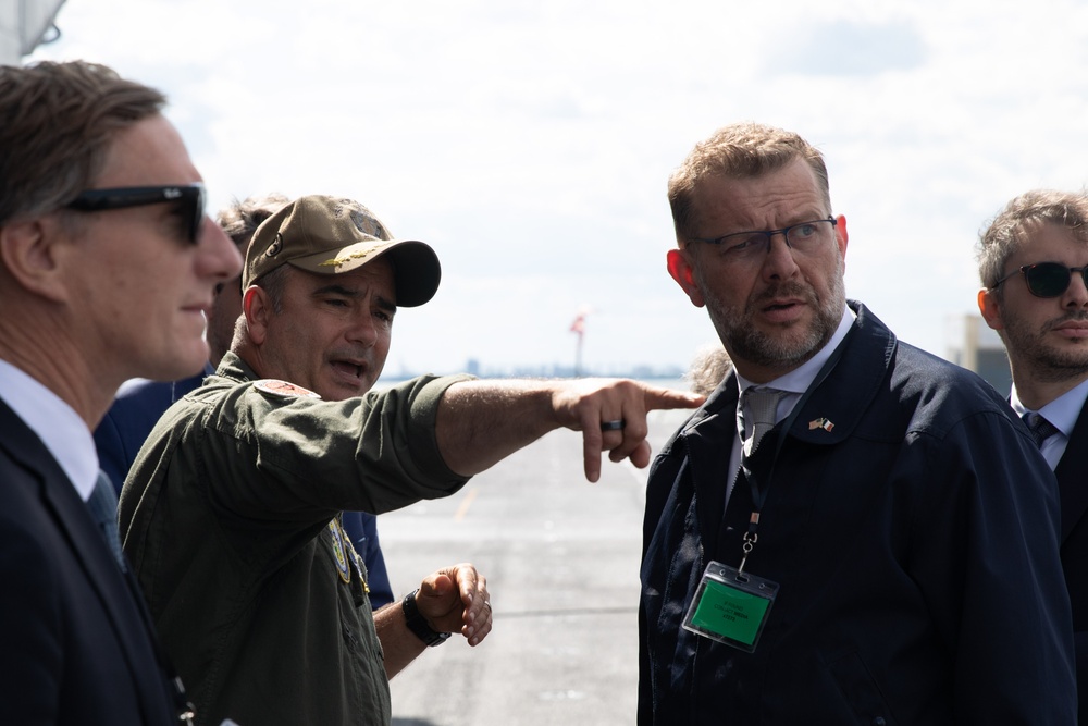 Kearsarge Hosts French Institute for Higher National Defense Studies