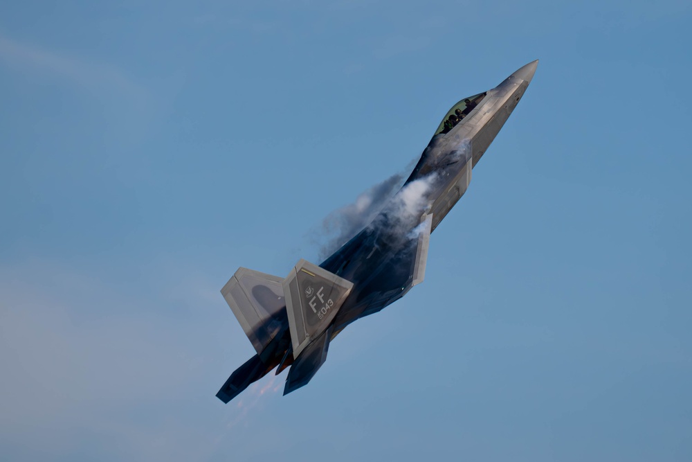 F-22 Raptor Demonstration Practice