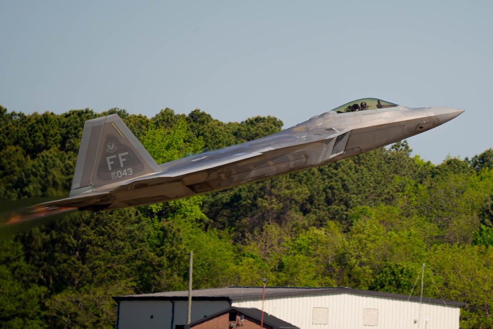 F-22 Raptor Demonstration Practice