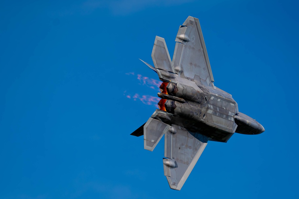 F-22 Raptor Demonstration Practice