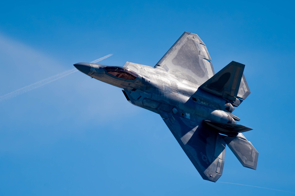 F-22 Raptor Demonstration Practice