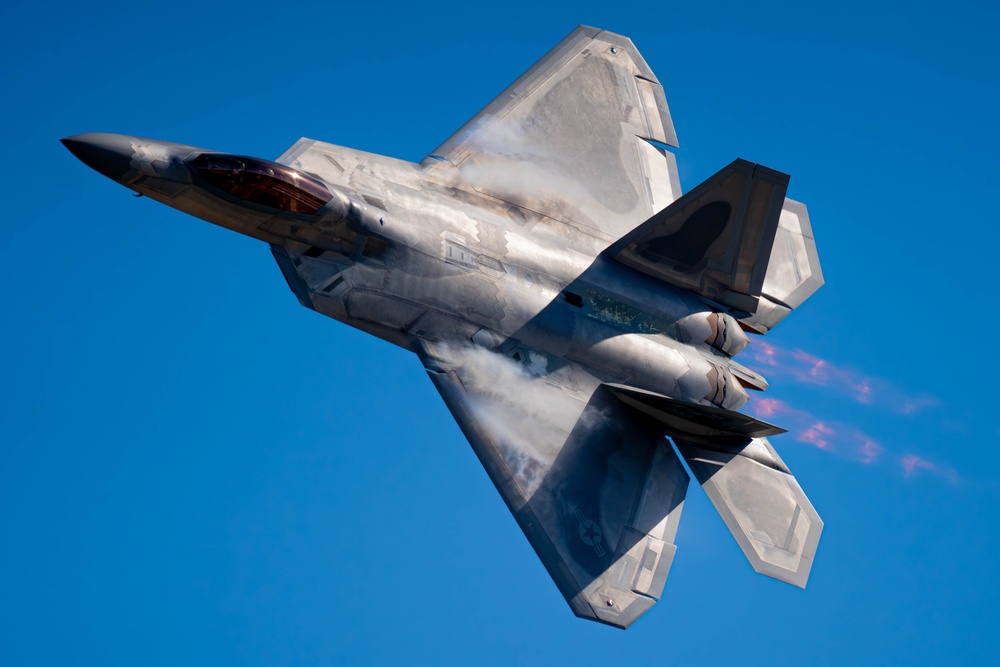 F-22 Raptor Demonstration Practice
