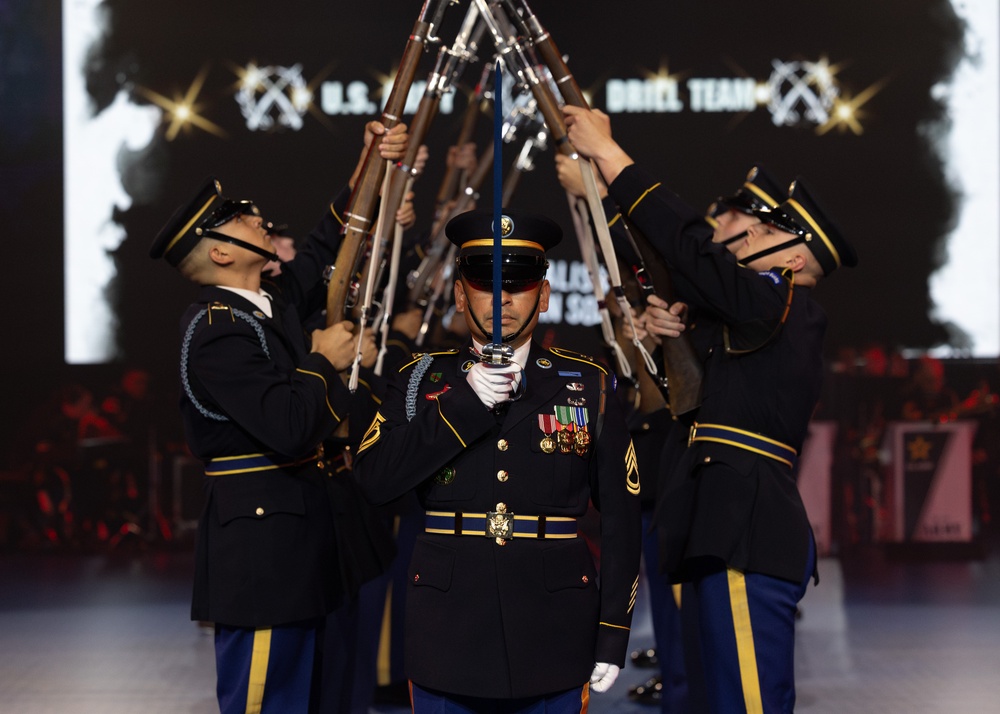 U.S. Army Band Colonel hosts Twilight Tattoo