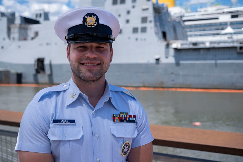 Coast Guard Recruiters and Members Participate in Fleet Week New York 2025