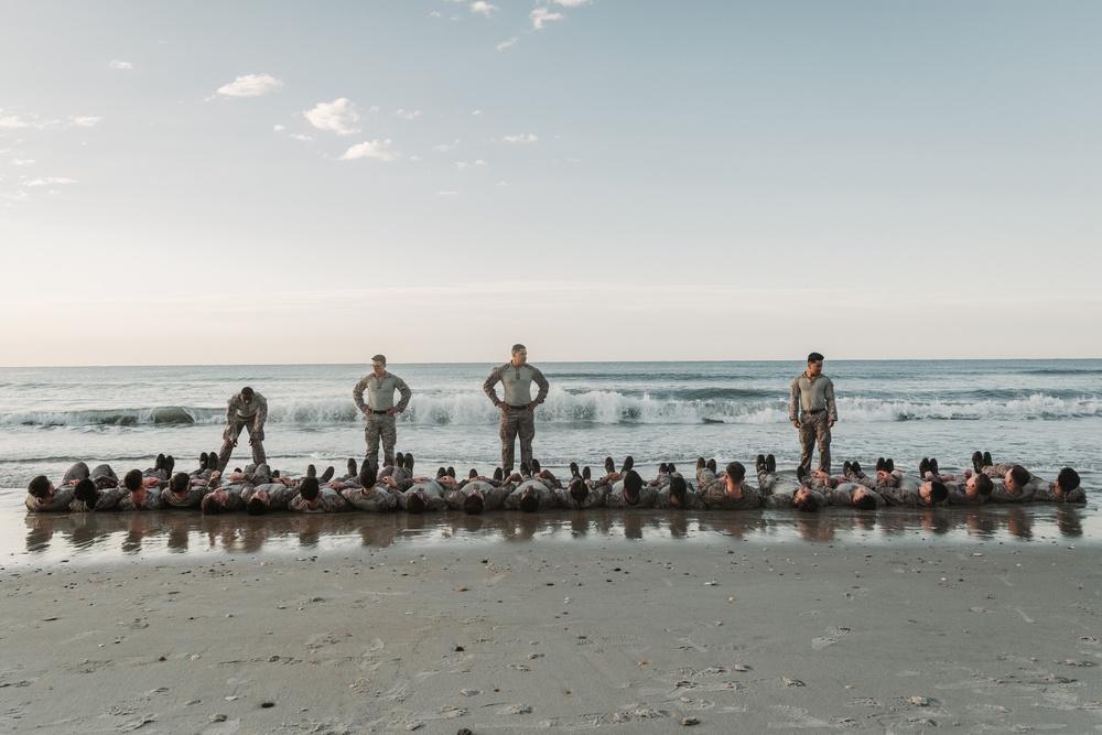 26th MEU Command Element conducts Corporal’s Course