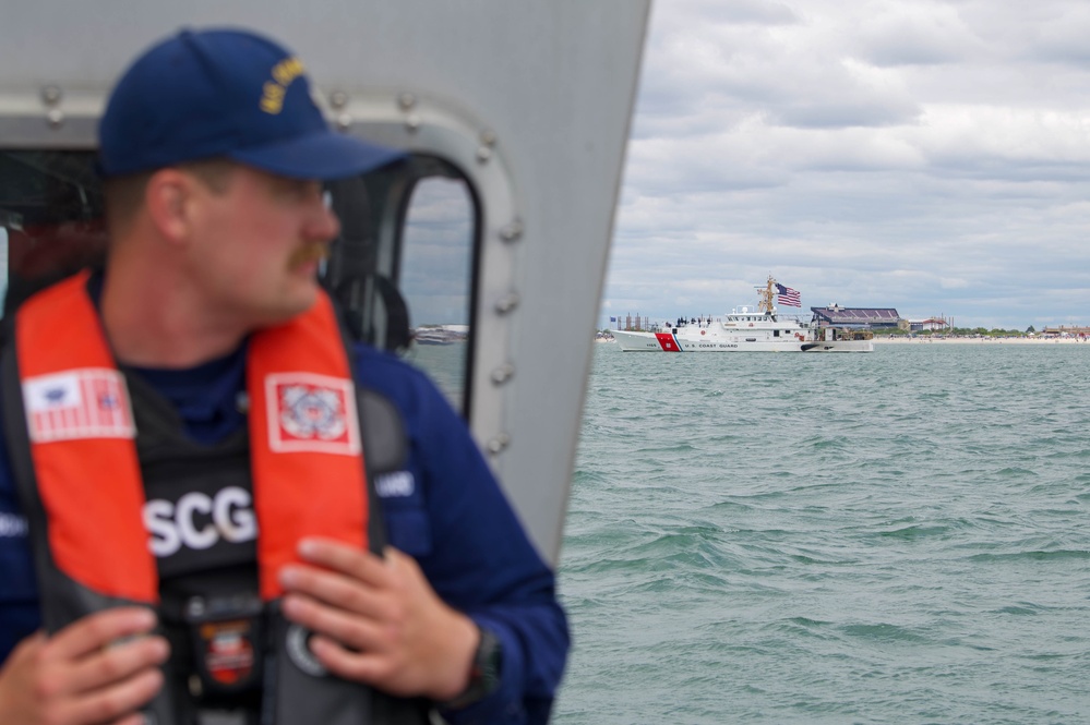 U.S. Coast Guard supports the 2025 FourLeaf Air Show