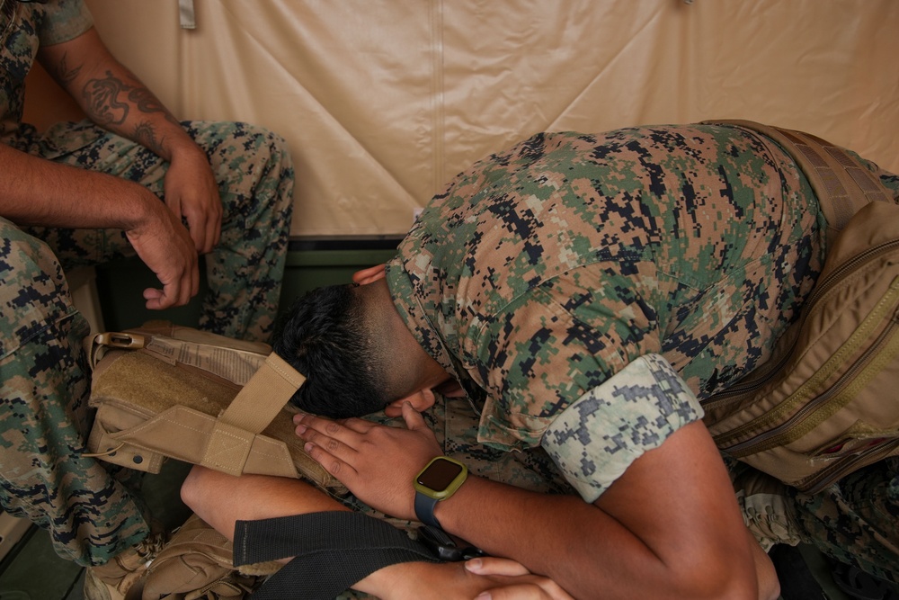 11th MEU Marines participate in Combat Lifesaver Course