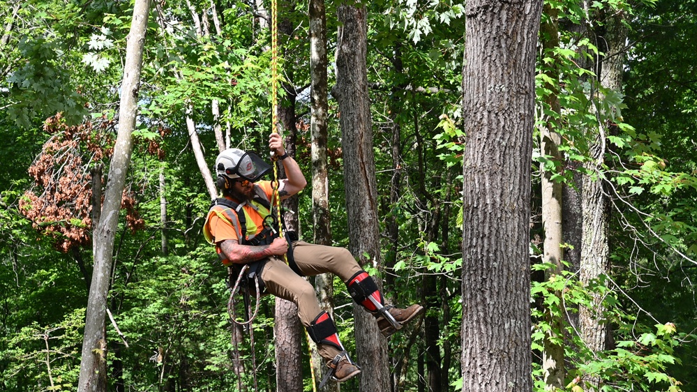 Crews support the Personal Property Debris Removal (PPDR) mission after Hurricane Helene