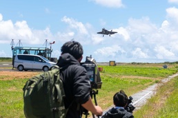 CVW 5 Conducts FCLP at Iwo To