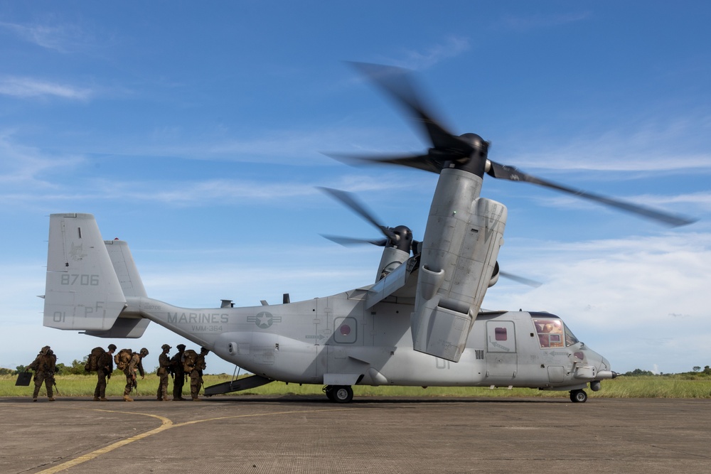 KAMANDAG 9: VMM-364 Inserts Marines into Basco Island, Philippines
