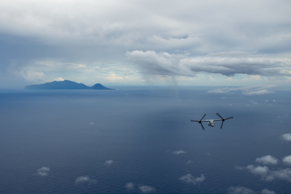 KAMANDAG 9: VMM-364 Inserts Marines into Basco Island, Philippines