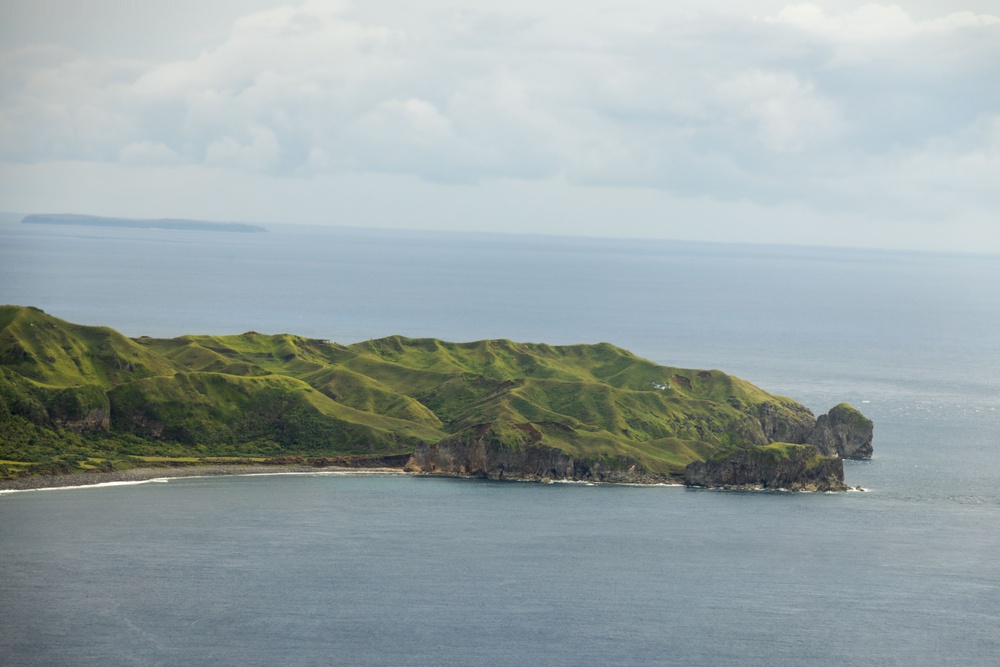 KAMANDAG 9: VMM-364 Inserts Marines into Basco Island, Philippines