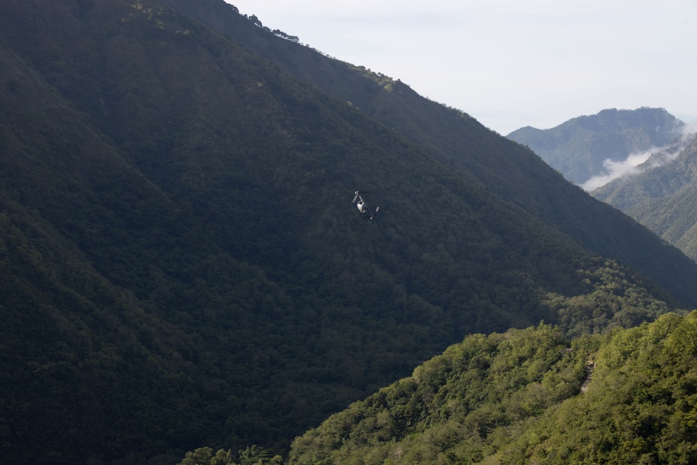 KAMANDAG 9: VMM-364 Inserts Marines into Basco Island, Philippines