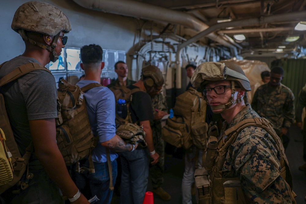 IWO ARG - 22nd MEU Exercises Ability to Conduct Non-combatant Evacuation Operations during ARGMEUEX