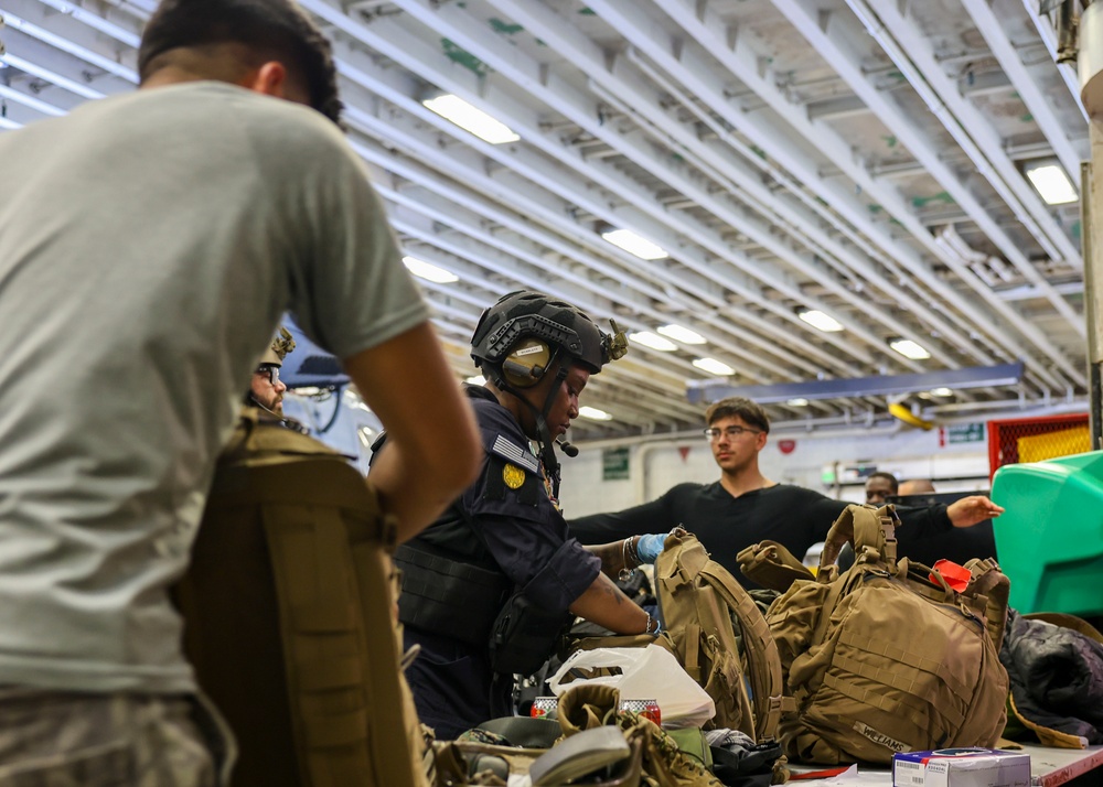 IWO ARG - 22nd MEU Exercises Ability to Conduct Non-combatant Evacuation Operations during ARGMEUEX