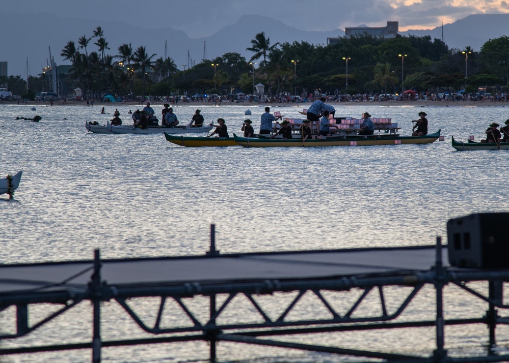 27th Annual Shinnyo Lantern Floating Ceremony Unites Community in Remembrance at Ala Moana Beach