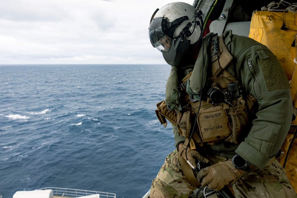 George Washington conducts fueling-at-sea and vertical replenishment