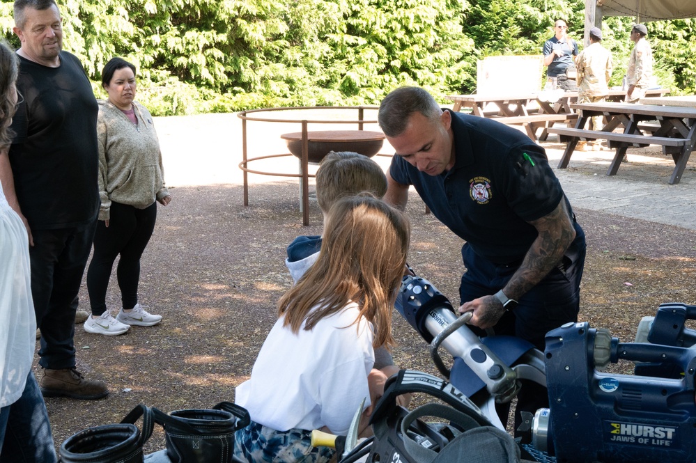 Police Week Defender Showcase at RAF Croughton