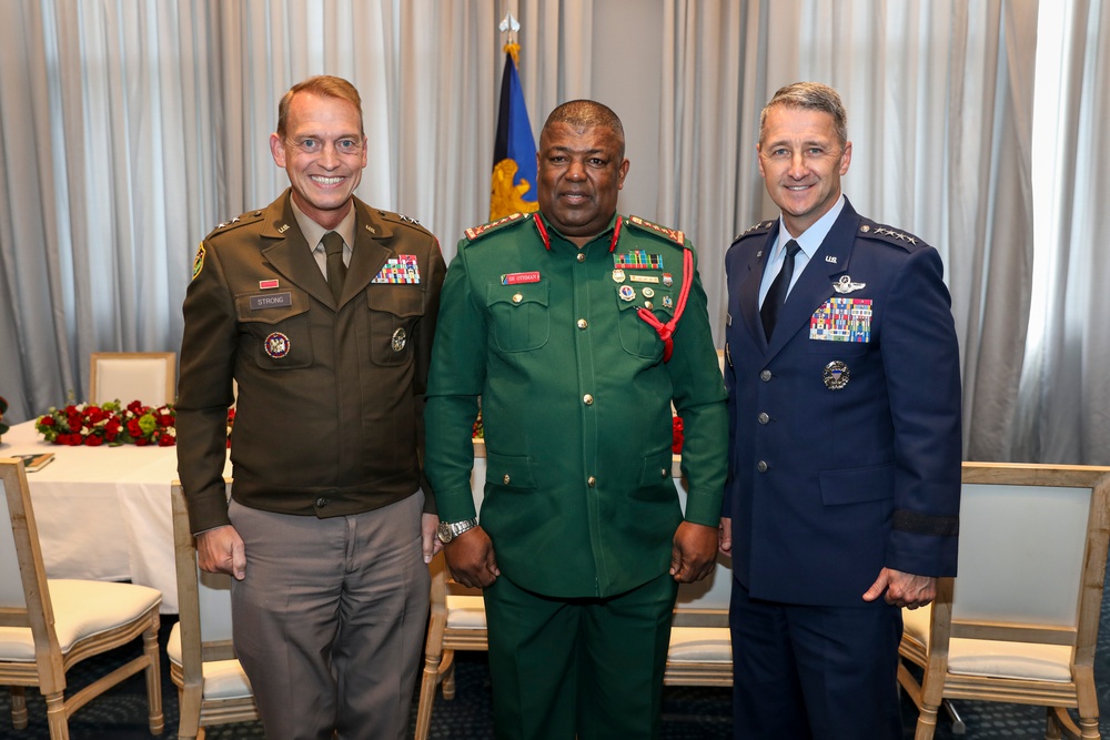 Nordhaus meets with Tanzania military leader at 2025 African Chiefs of Defense Conference