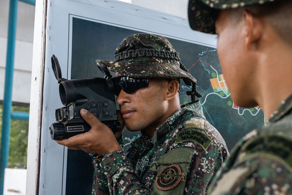 KAMANDAG 9: MRF-D 25.3 and Philippine Armed Forces participate subject matter expert exchange