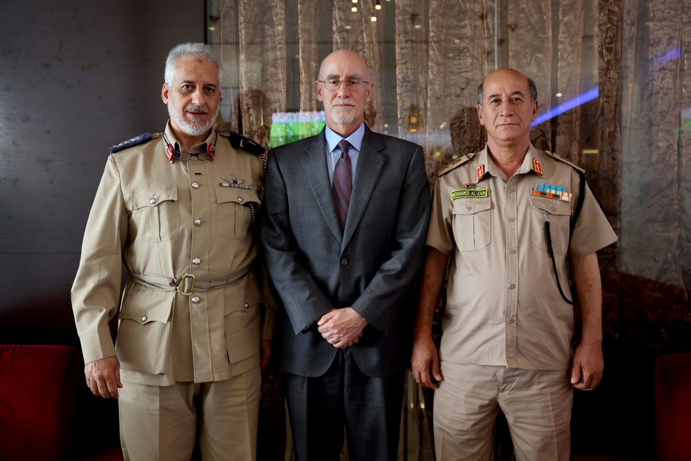 Ambassador Robert Scott meets with Libya during a pull aside at ACHOD 2025