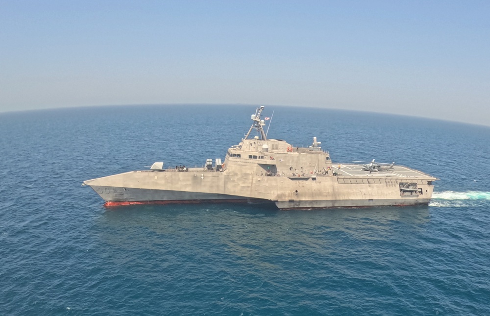 USS Canberra Sails in the U.S. Central Command Area of Responsibility